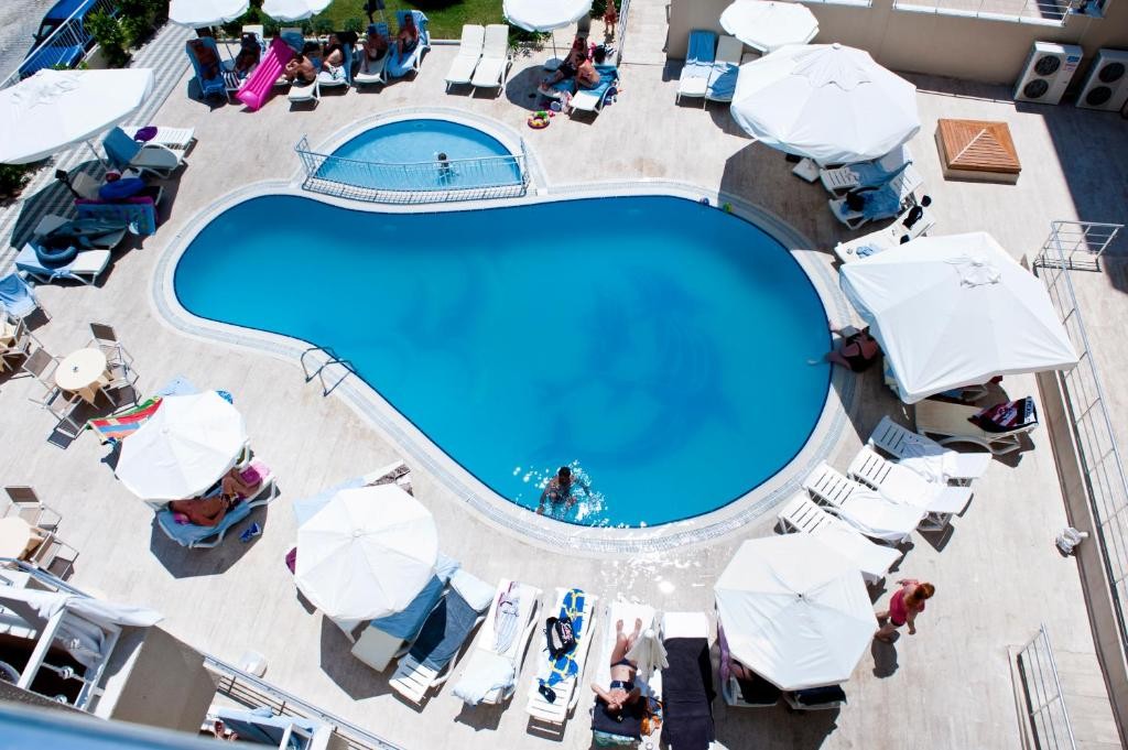 Seaden Sweet Park Hotel (74km Away From Antalya)