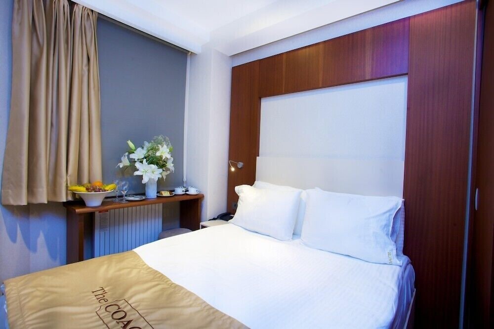 The Coach Hotel