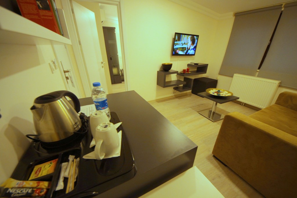 Hotel The Legend Suite (Also Known As The Legend Platine Suite / Comfort Suite Istiklal / Caberia Suite)
