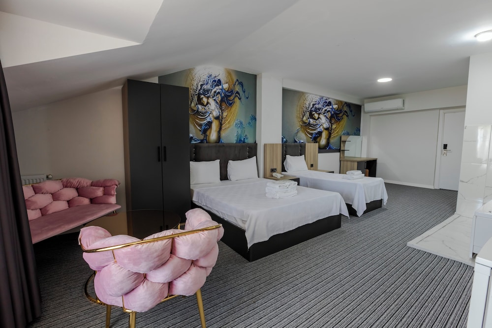 Acar Smart Otel (27Km Away From Antalya)