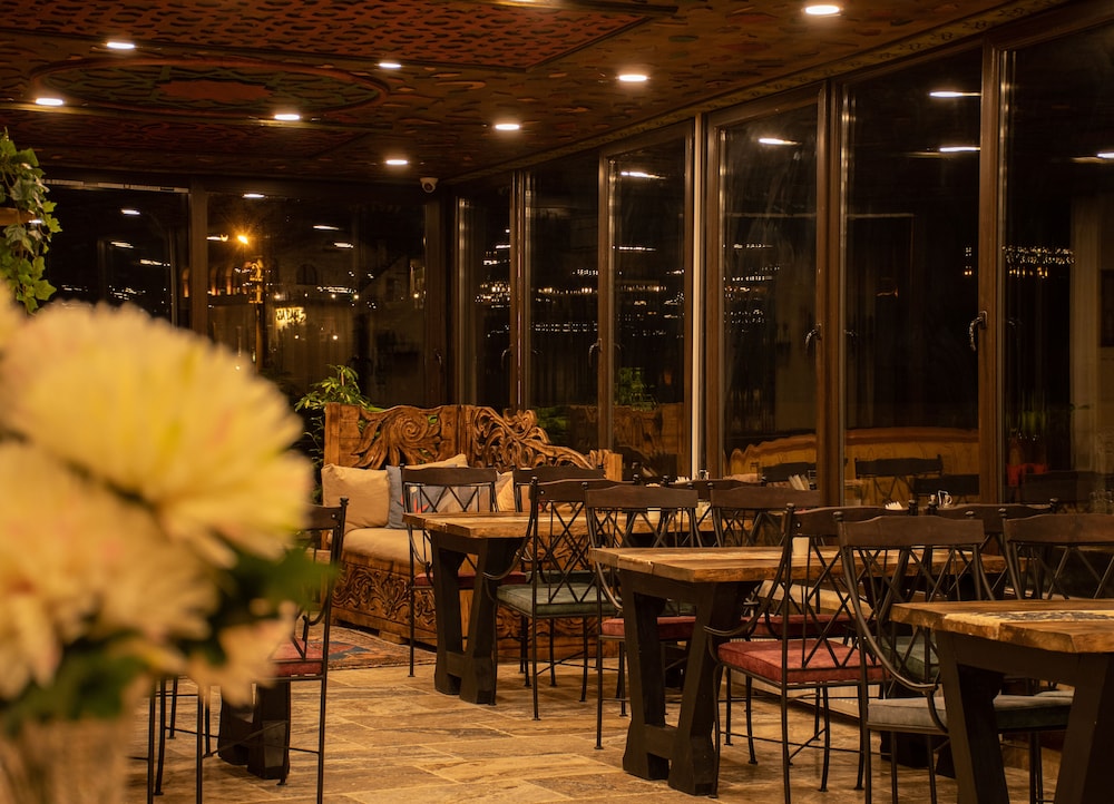 Olivia Cave Hotel
