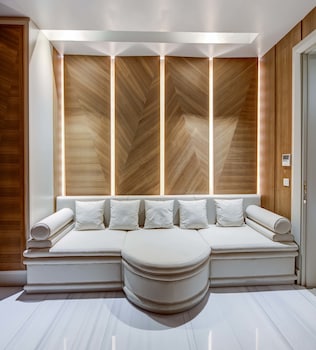 Elysium Art Suites Bomonti