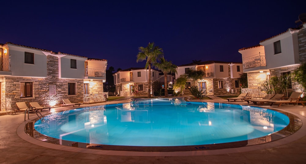 Turay Hotel(Formerly Calypso Plus)