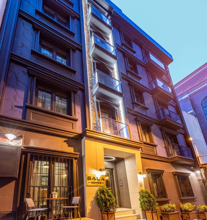 Sala Suites