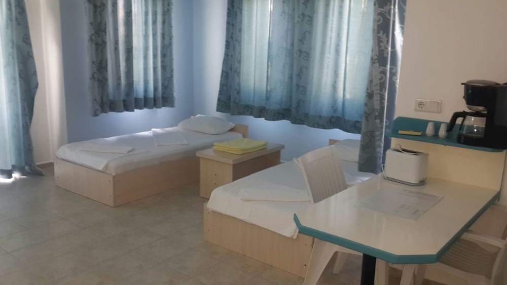 Apart Hotel Adora (72 Km Away From Antalya)