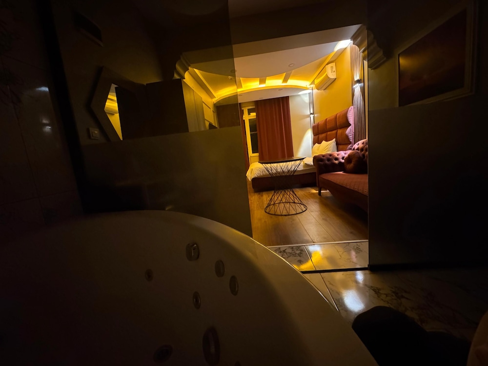 Kadikoy Viva Hotel