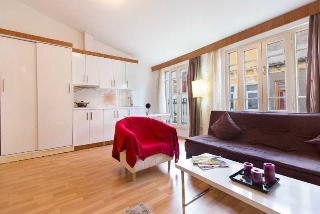 Aretias Suit Home