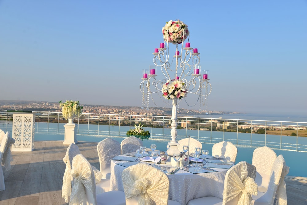 Ramada By Wyndham Tekirdag(contact To Property 7 Days In Advance)