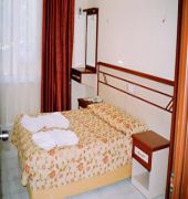 Lavinia Apart And Hotel