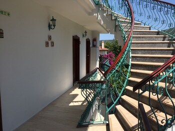 La Boutique Ipek(Also Known As Ipek Hotel Kemer) (50Km Away From Antalya)