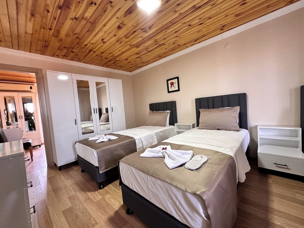 Olive Branch Hotel