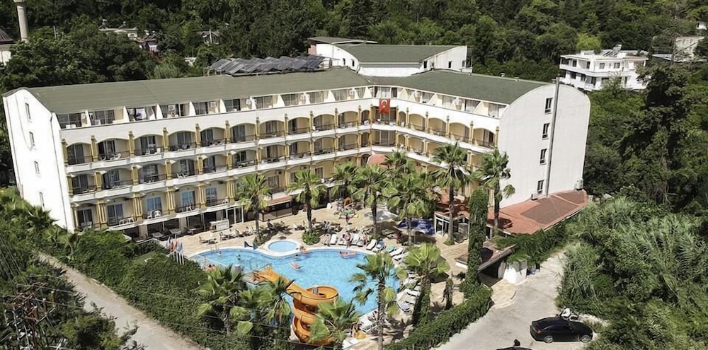 Club Jovia Park (28Km Away From Antalya)