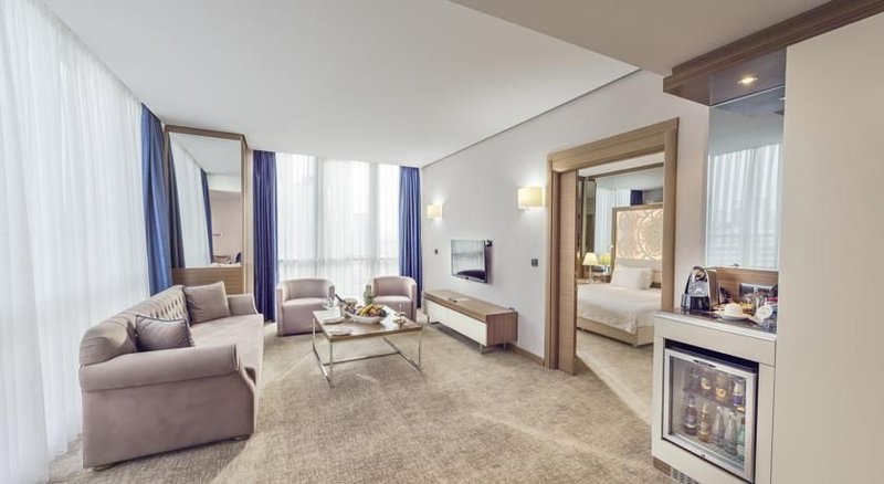 Downtown Ankara Hotel(Also Known As Anadolu Hotels Downtown Ankara Or Grand Mercure Ankara )