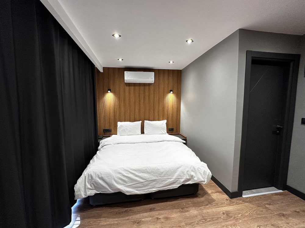 Bademi Room(As Know As Bademi Hotel)