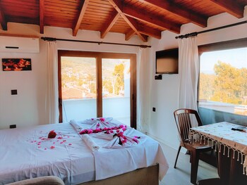 Senol Apart (to Make Arrangement For Check In Please Contact The Property At Least 5 Days In Advance)