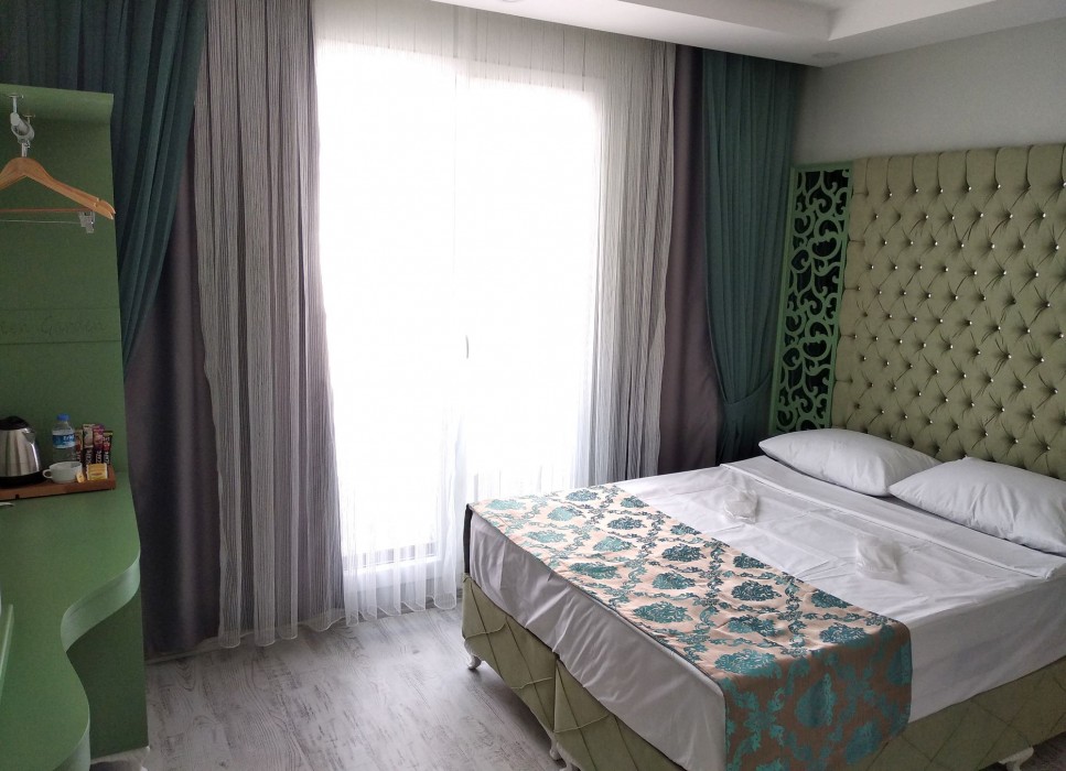 Green Garden Hotel