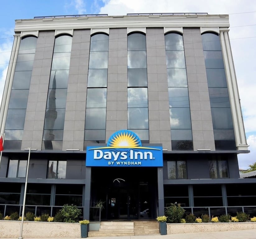 Days Inn By Wyndham Istanbul Arnavutkoy (Formerly Known As Istanbul New Airport Hotel Trademark Collection By Wyndham)