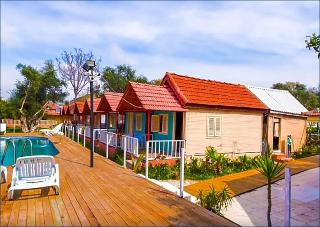Toll Garden Bungalow (74 Km Away From Antalya)