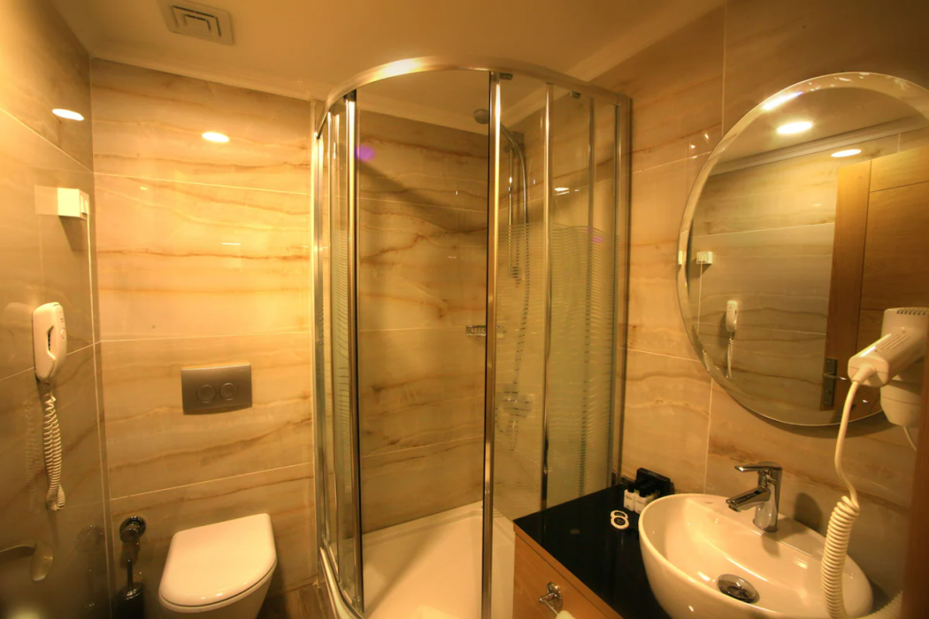 Beyoglu Mls Hotel (Also Known As Molton Beyoglu Hotel Mls)
