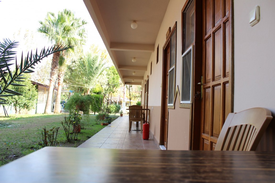 Garden Pansiyon (77 Km Away From Antalya)