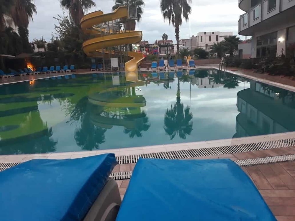 Dedeman Kemer Resort(Also Known As Club Jovia Kemer)(42Km Away From Antalya)