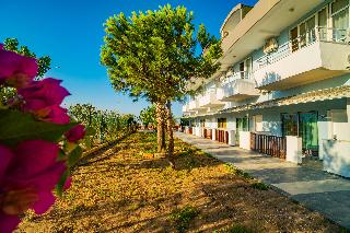 Prenses Sealine Beach Hotel(45km Away From Antalya)