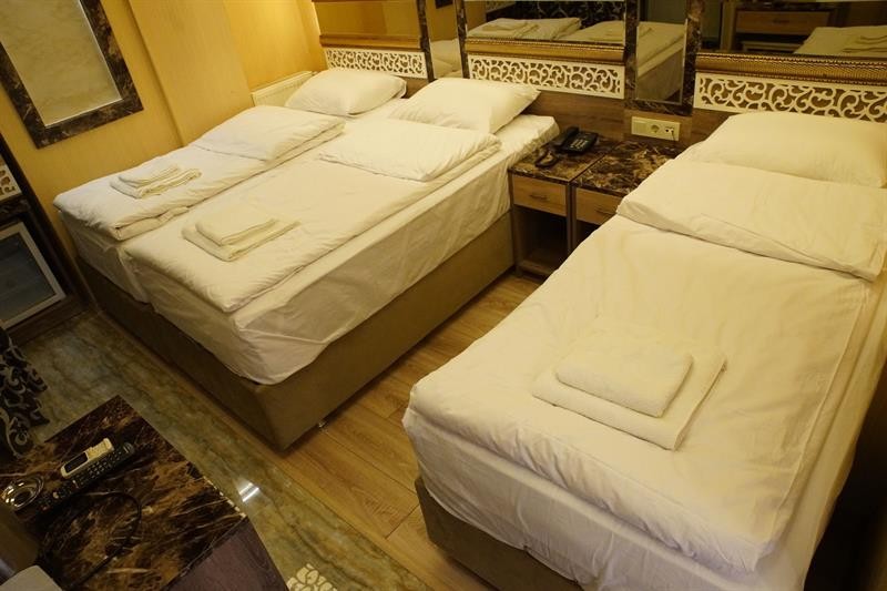 Holiday Business Hotel Bakirkoy (14 Km Away From Istanbul)