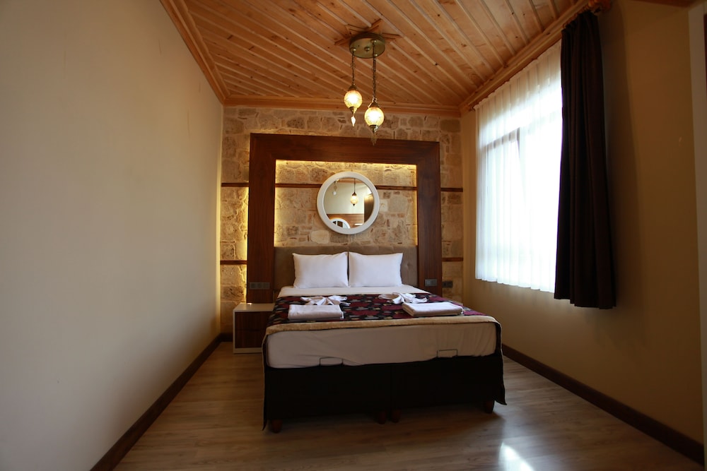 Bacchus Pension Hotel