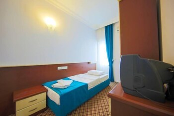 Asel Hotel (35 Km Away From Antalya)