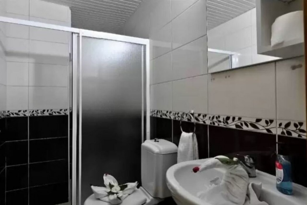 Ali Unal Apart Otel (110 Km Away From Antalya)