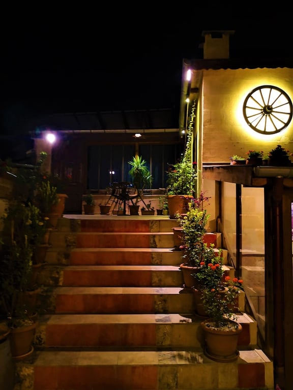 Larissa Cave Hotel