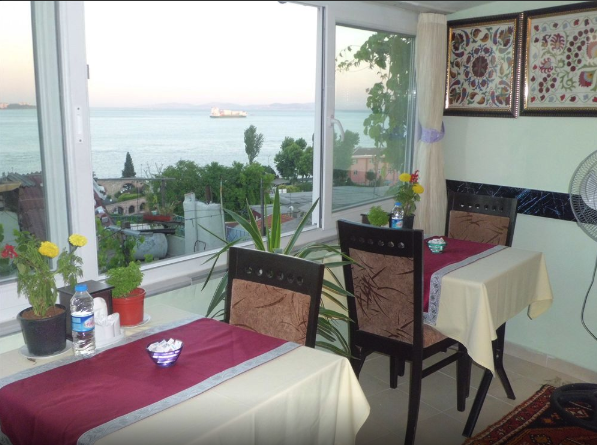 Chora Guesthouse