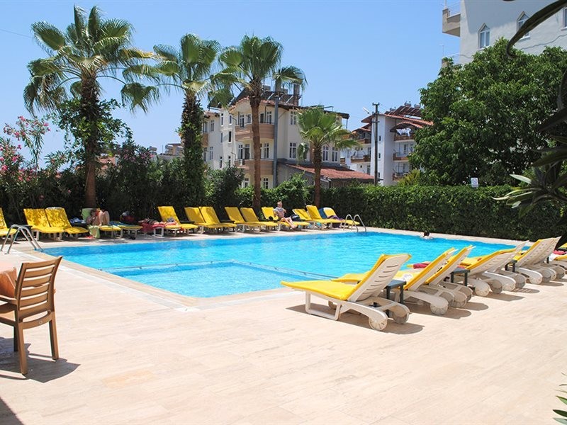Beyaz Saray Hotel (72 Km Away From Antalya)