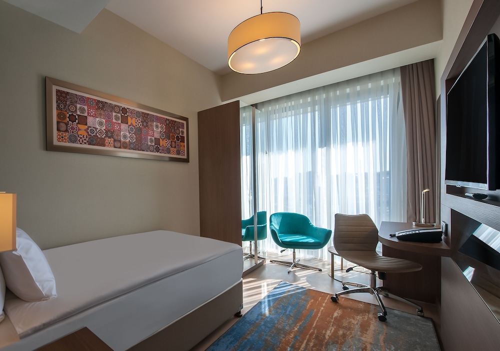 The Superior Living Batisehir (Also Kown As The Superior Suites Batisehir)