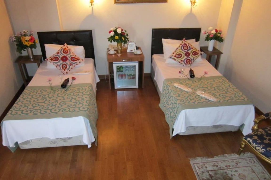 Omer Bey Konak Hotel