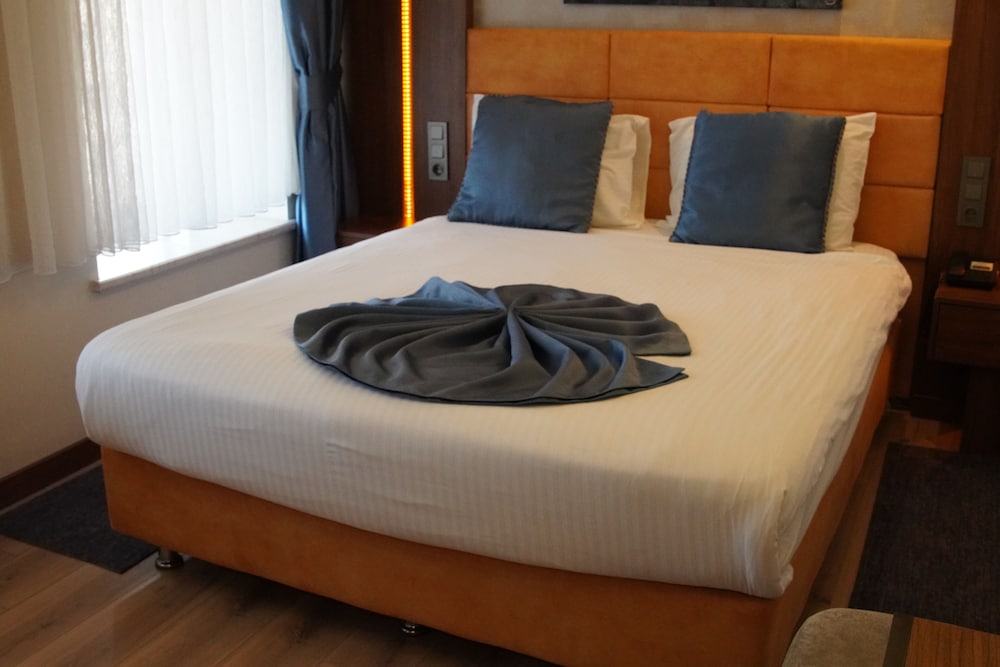 Ankuva Hotel