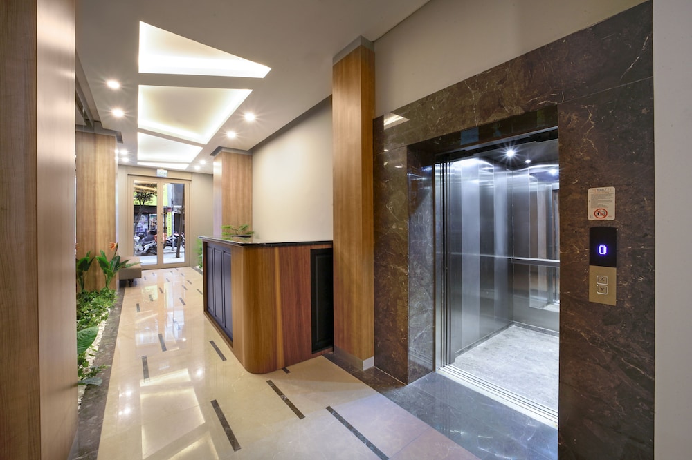 Gatto Residence