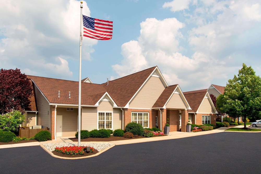 Sonesta Es Suites Allentown Bethlehem(formerly Known As Residence Inn Allentown Bethlehem/lehigh Valley Airport)