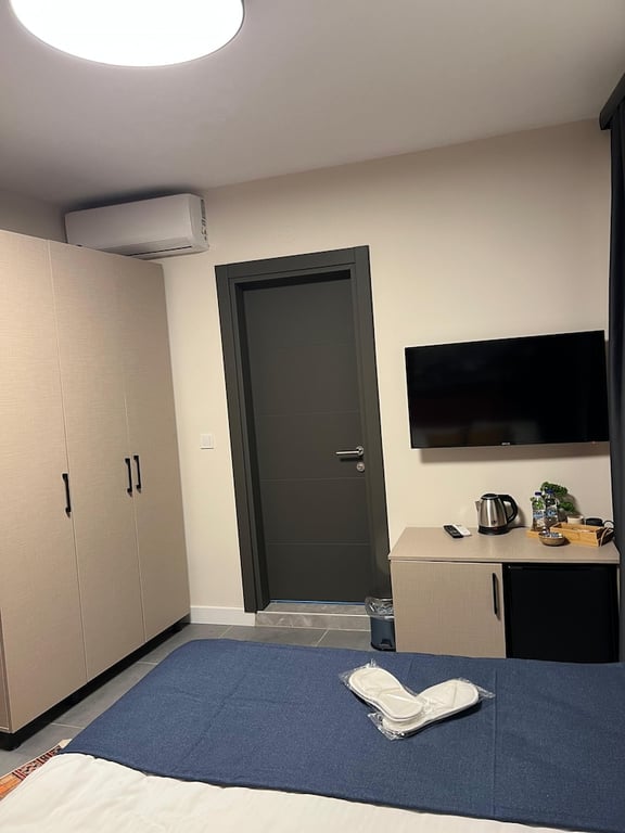 Zulu Suites