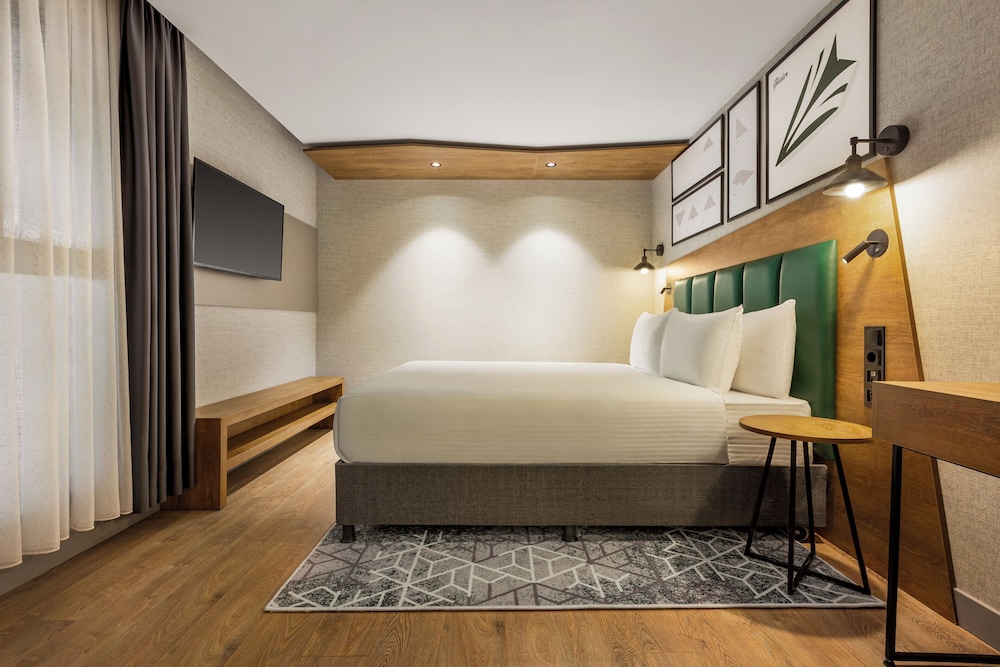 Ramada Encore By Wyndham Istanbul Arnavutkoy (19Km Away From Istanbul)
