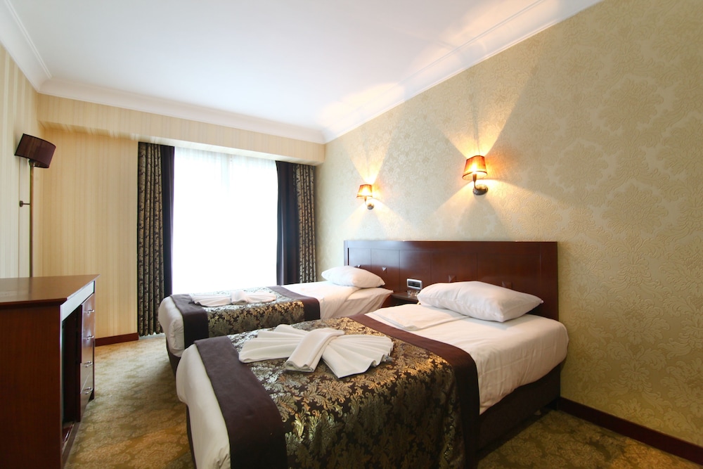 Monaco Hotel