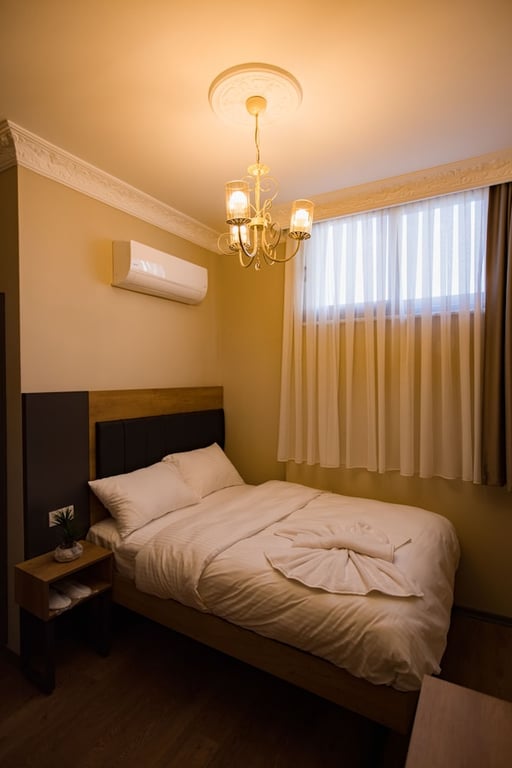 Grand Balyan Hotel And Restaurant