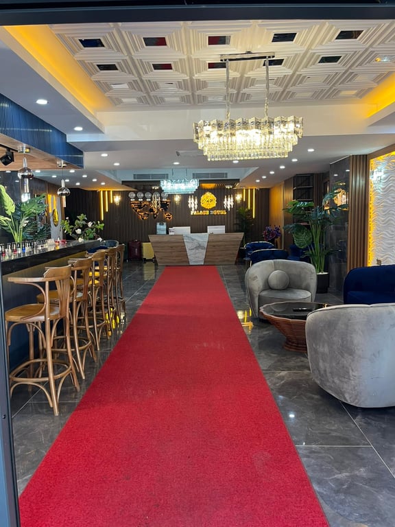Ozer Palace Hotel