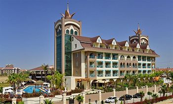 Side Crown Palace Hotel (65km Away From Antalya)