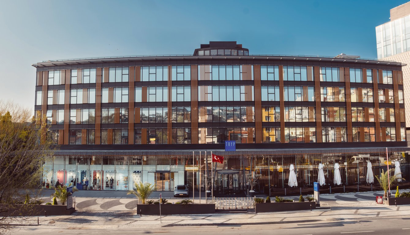 TRYP By Wyndham Istanbul Beyoglu