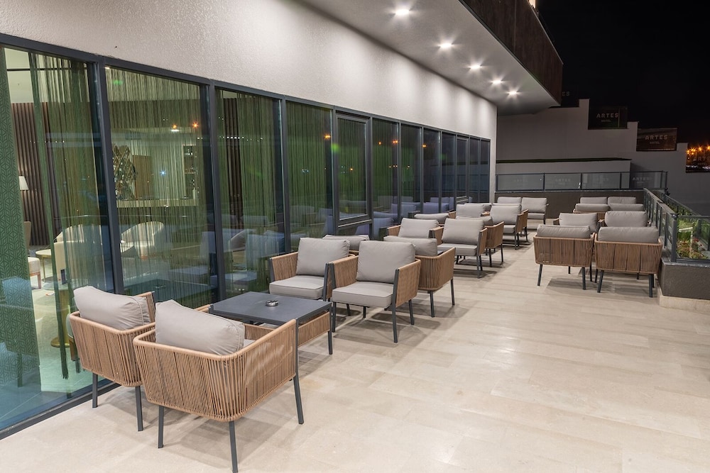 Artes Hotel