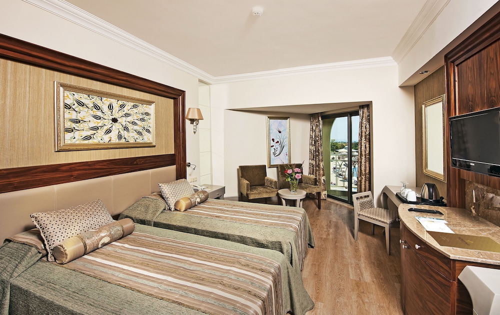 Side Star Resort Hotel All Inclusive (also Known As Club Side Star Otel)(61km Away From Antalya)(does Not Accept Men Only Bo