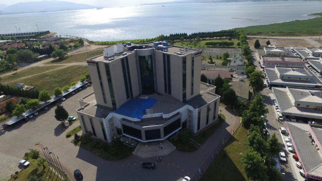 Emexotel (108km Away From Istanbul)