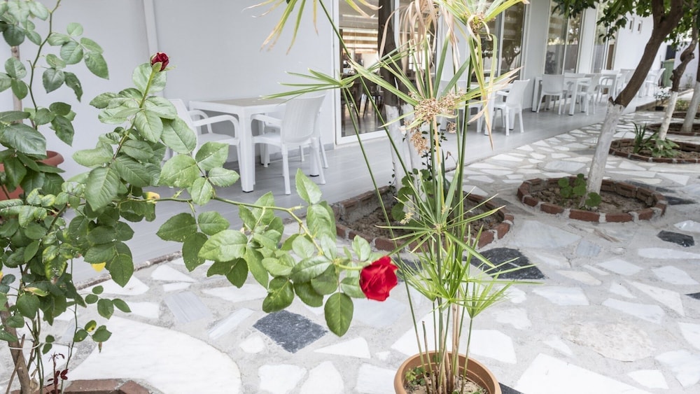 Side Spring Hotel (71 Km Away From Antalya)