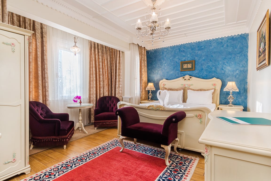 Alzer Hotel Special Class